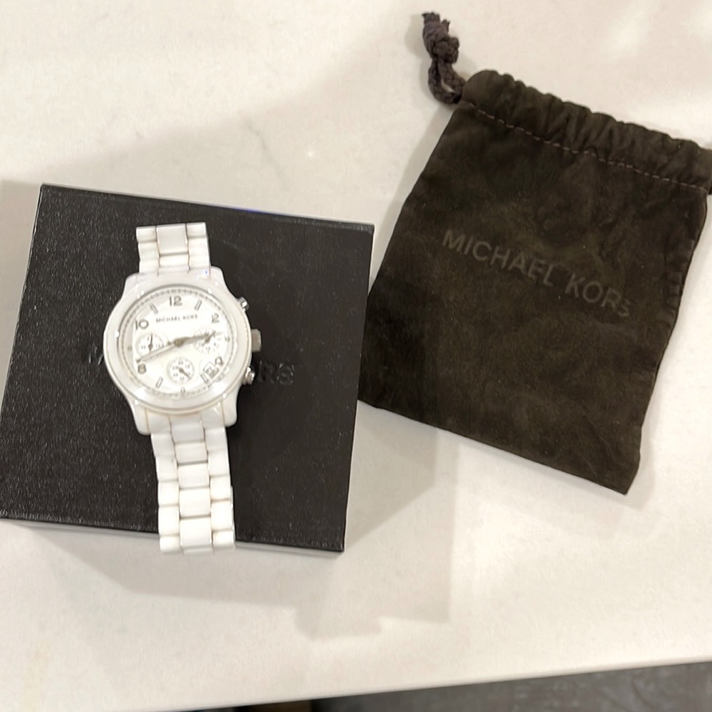 MICHAEL KORS CERAMIC WHITE WATCH